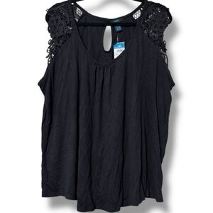 Rue+ by Rue 21 women’s size 4X black tank pullover lace detailed sleeve new